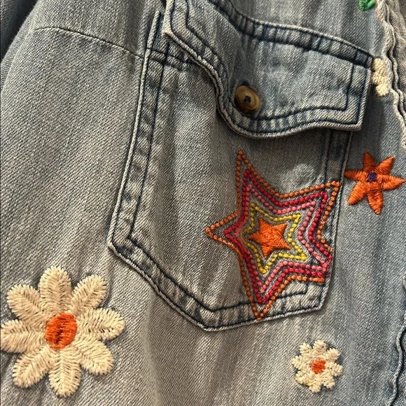 Billy T heavily Embroidered Denim Shirt. Flower power hippie vibe.  Small. - Picture 5 of 8